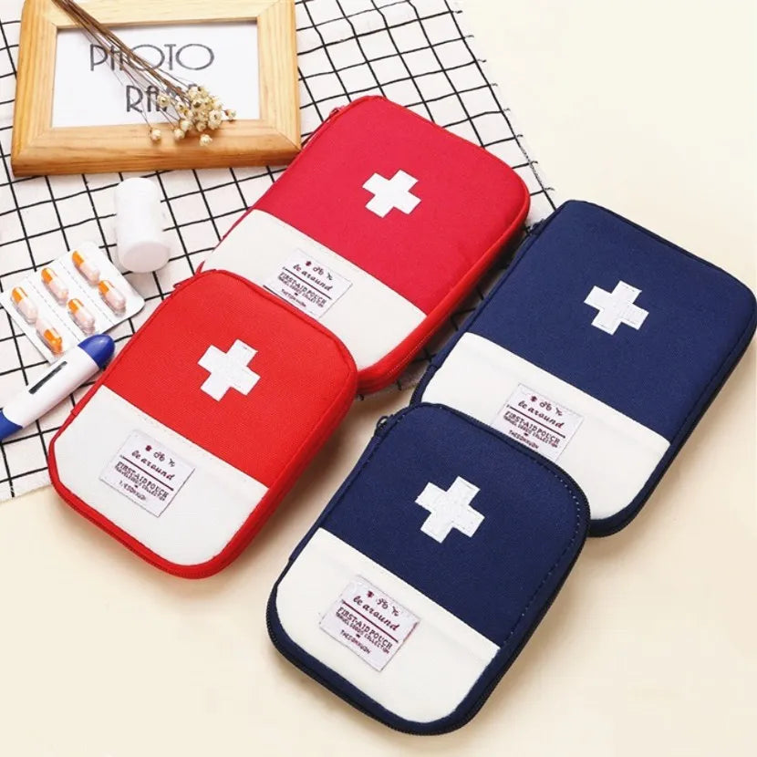 Emergency Kit Bags Portable First Aid Kit Bag Outdoor Safety Survival Pouch Travel Package Medical Bag Divider Storage Organizer