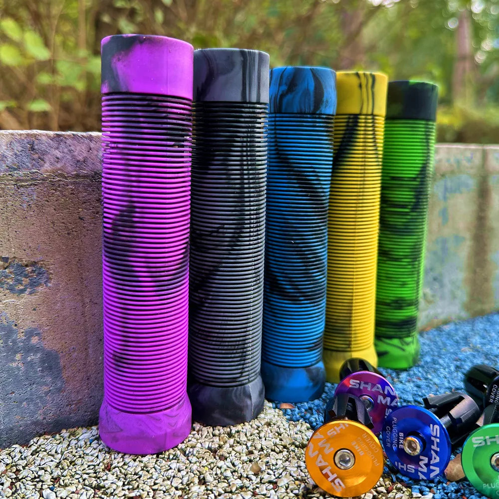 Ultralight Stripe Non-slip Mountain Bike Grips Handle Set Soft Shock-absorbing Mixed Color Mtb Bicycle Grips Cycling Parts